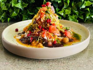 Punjani Samosa Chaat